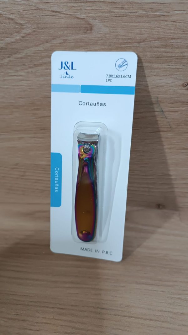 CORTAUÑAS