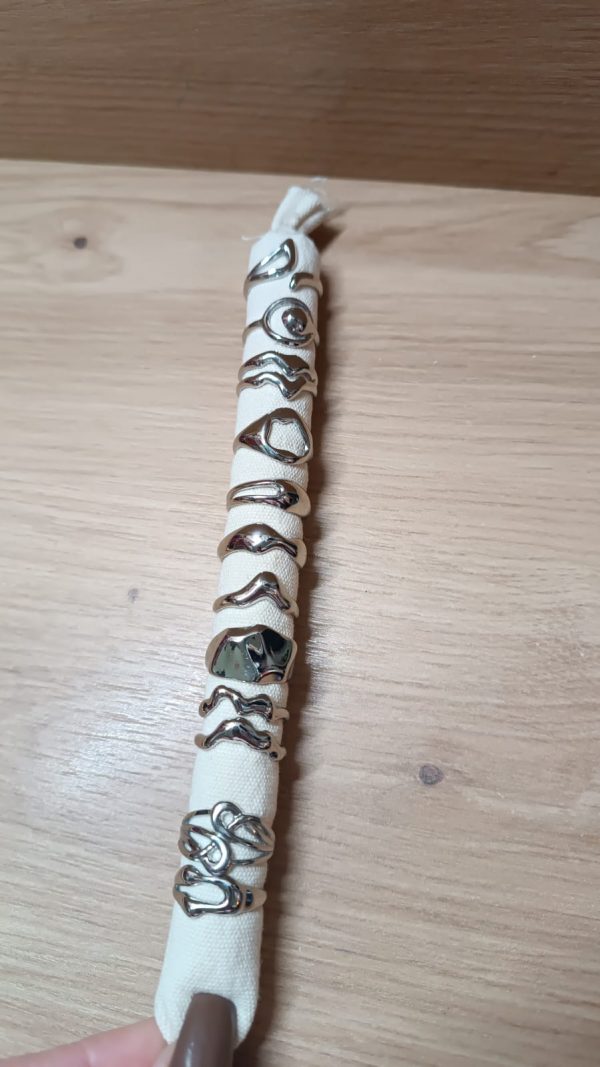 ANILLOS DE ACERO AJUSTABLES PLATEADOS