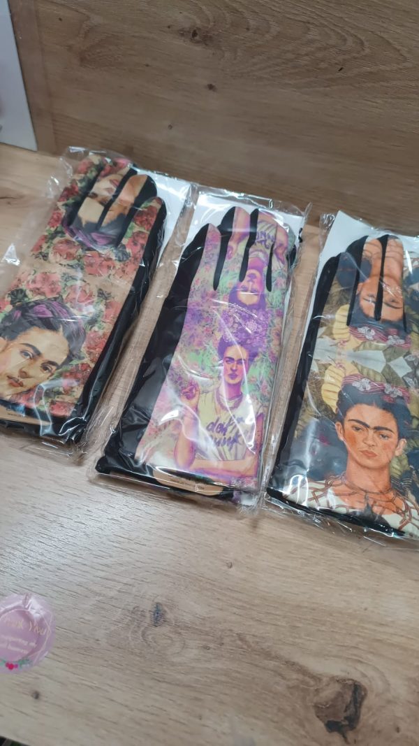 GUANTES